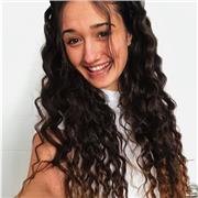 Doy clases particulares a Mía primos de primaria y puedo ayudar a reforzar cualquier materia y actualmente estoy realizando un grado de educación infantil